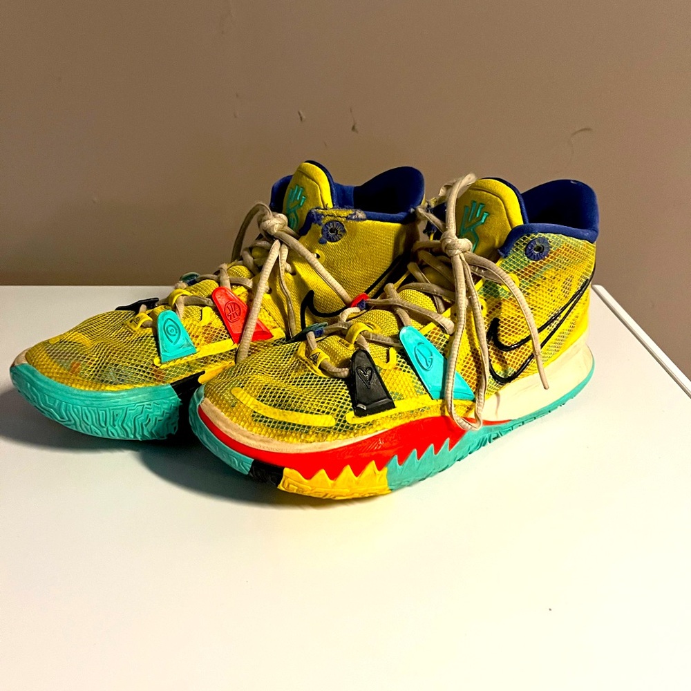 Nike	Kyrie 1 world 1 people WORN yellow, blue, black, turq, and red